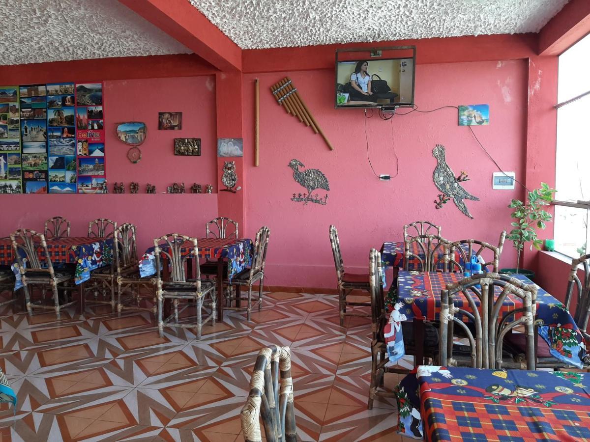 Hostal Resto Bar Flor De Mi Tierra Copacabana  Esterno foto
